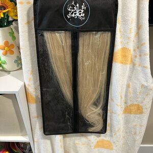 Zala 22” 100% Remy Hair - 5 Piece Clip-In Extensions